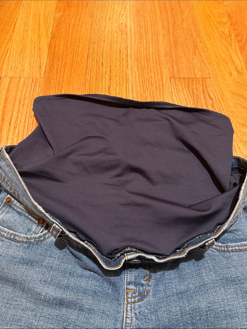 Abercrombie Maternity Light Blue 90s Straight Jeans Over-Belly Size 27/4 - Picture 8 of 16